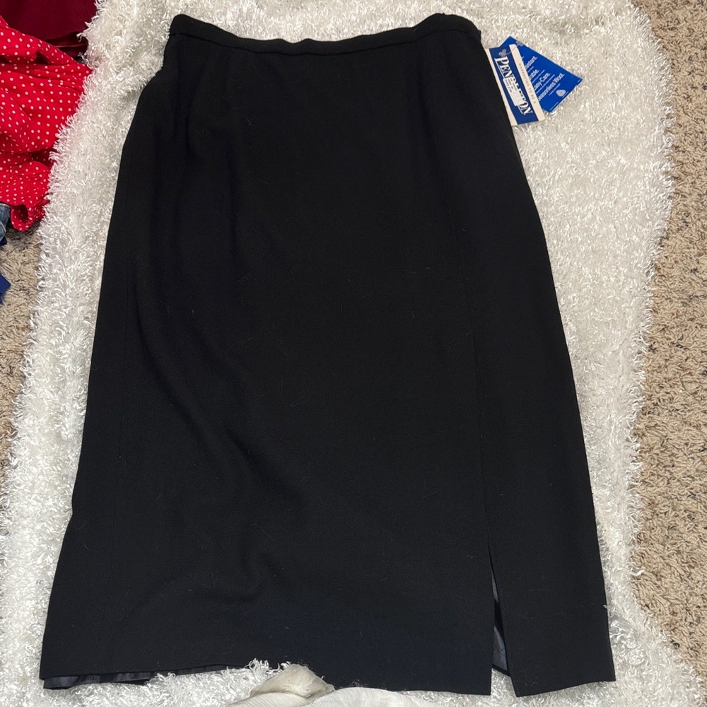 Pendleton black wool skirt vintage new old stock size 14